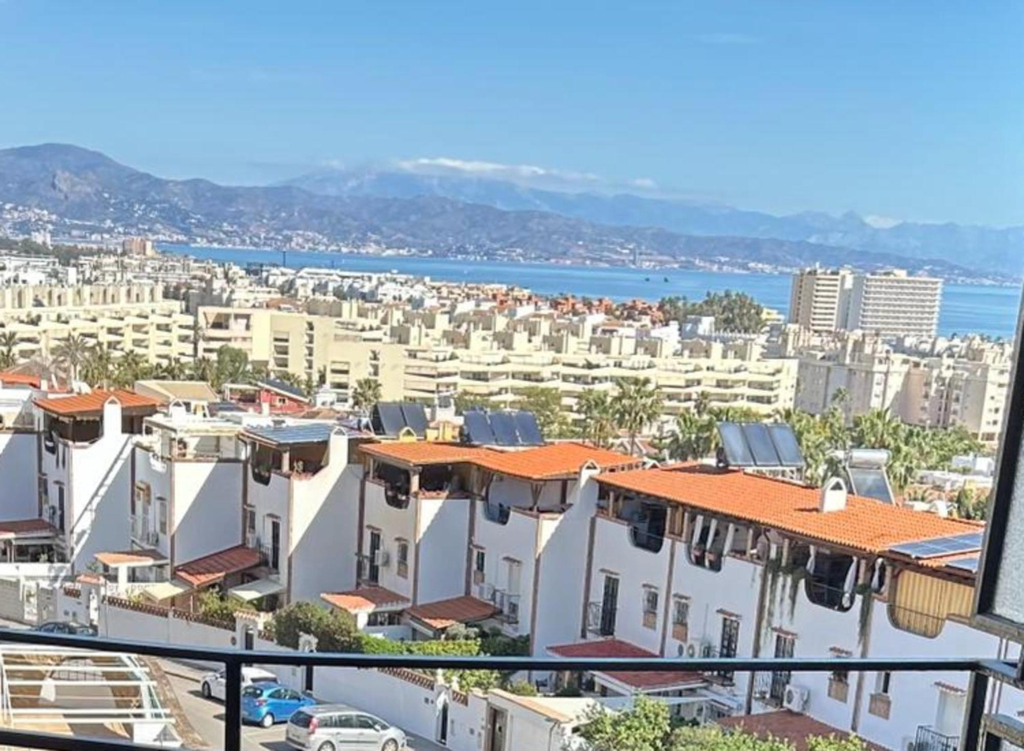Oasis En Playamar Con Piscina Daire Torremolinos Dış mekan fotoğraf